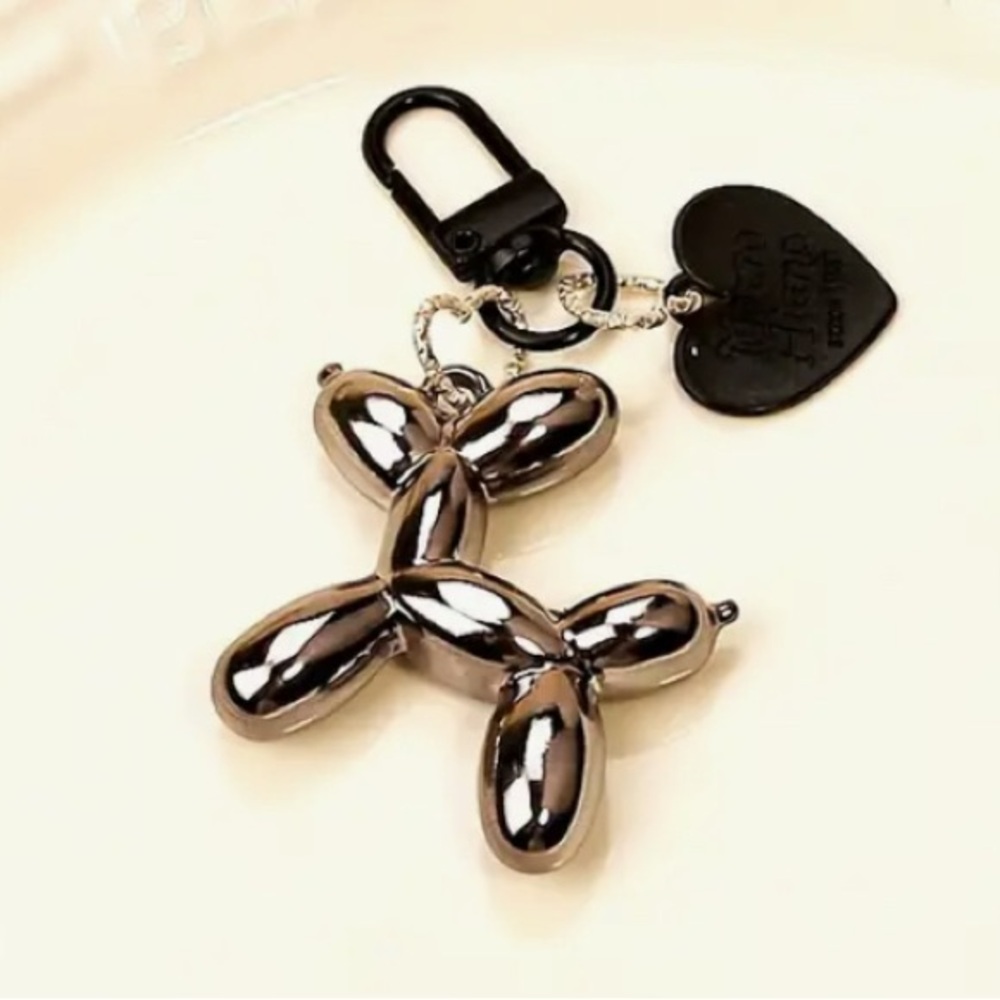 Silver Balloon Dog Keychain